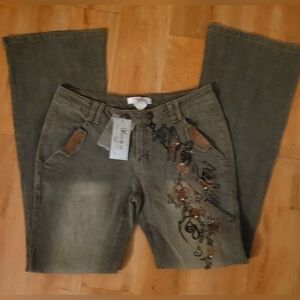 Embroidered Stylish Ladies Jeans NWT